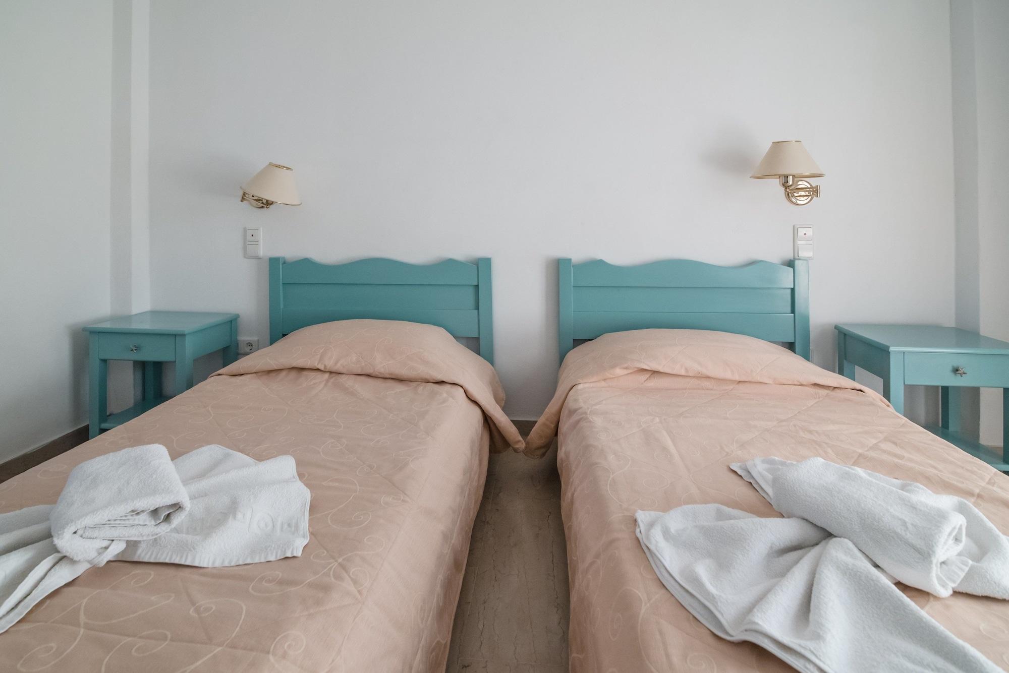 Kymata Hotel Kamári Eksteriør bilde